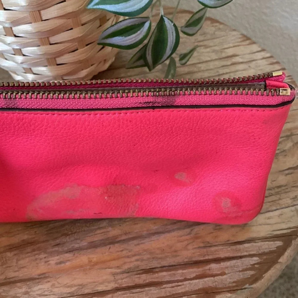Kate spade wristlet - Picture 4 of 5